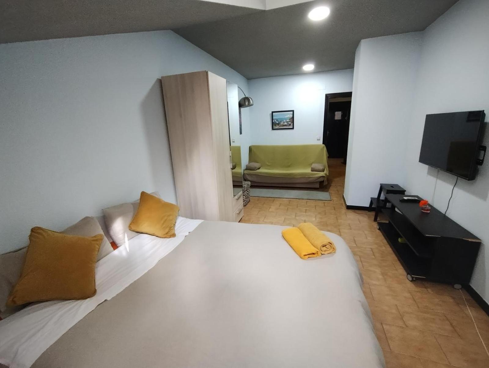 Aparment Puerta De Sol Apartment Madrid Exterior photo
