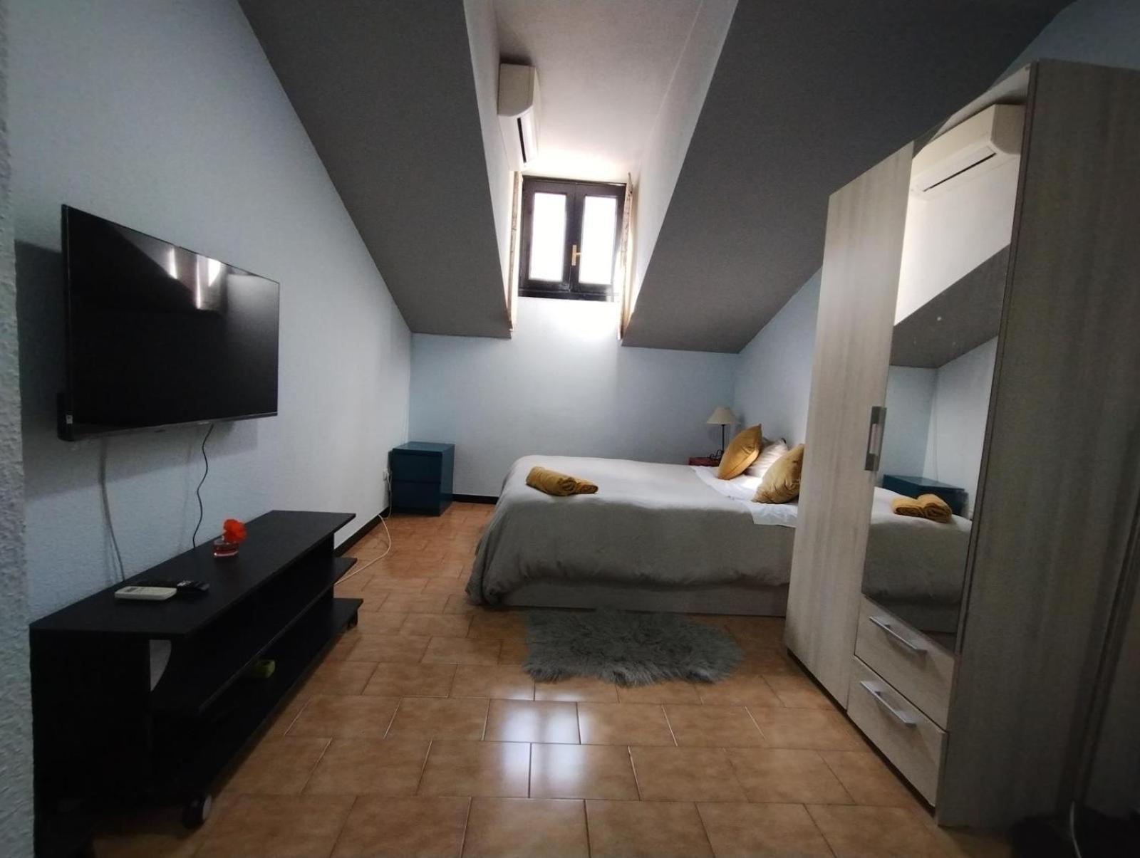 Aparment Puerta De Sol Apartment Madrid Exterior photo